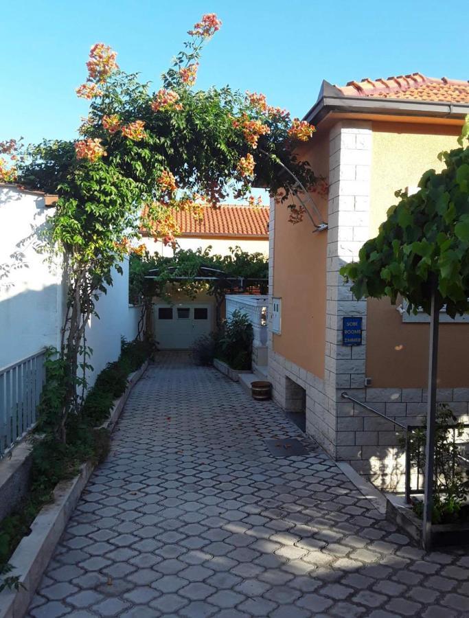 Apartment Dijana Оребич Екстер'єр фото